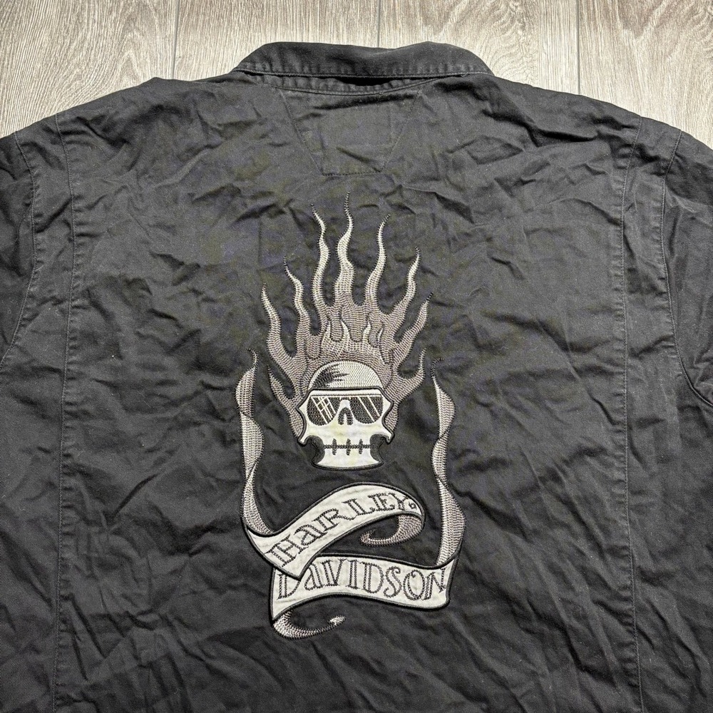 Harley-Davidson Mens 3XL Black Embroidered Flaming Skull Short Sleeve Work Shirt - Picture 2 of 8